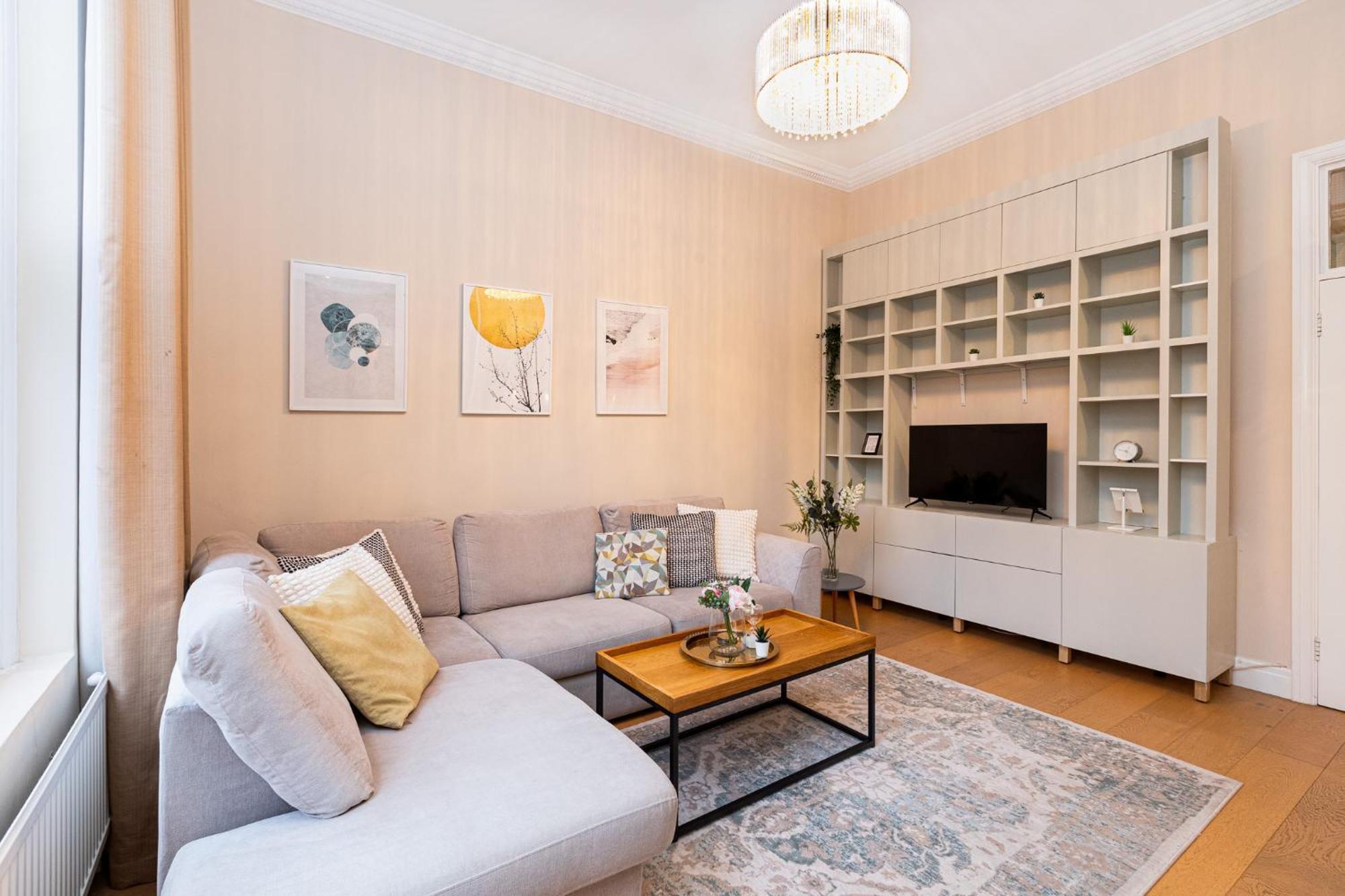 Apartament Bright & Charming 2br Flat Wbalcony In Maida Vale *