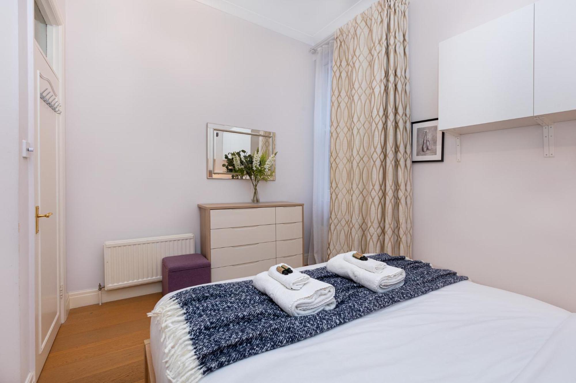 Apartament Bright & Charming 2br Flat Wbalcony In Maida Vale Londra
